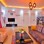 וילה 1 Bedroom Secluded In Uzumlu
